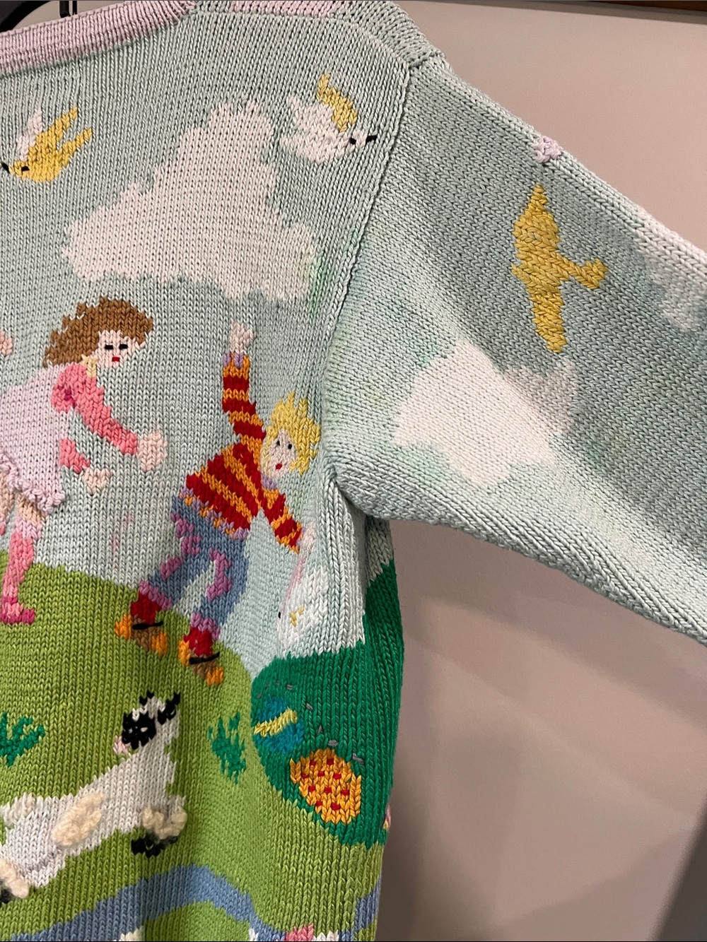 Berek - M, Hand-Knit Pastel Farm/Egg Hunt Scene Cardigan - Picture 9 of 12
